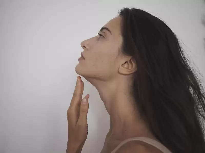 genioplasti-kaydirmali-cene-estetigi