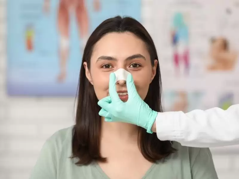 burun-estetigi-ve-yuz-germe-icin-neden-turkiye